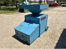 Nagy teljesítményű terménydaràló Safental 7,5 kw