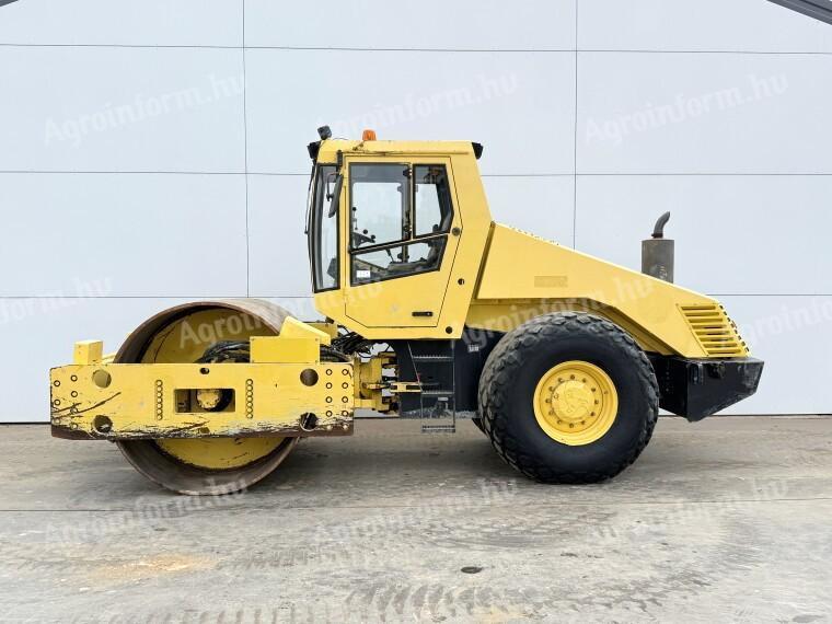 Bomag BW219DH-3 / 1998 / 8 785 üzemóra / Lízing 20%-tól