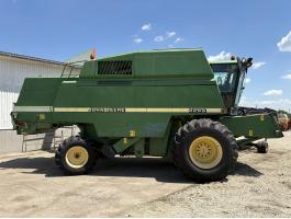 John Deere 2264