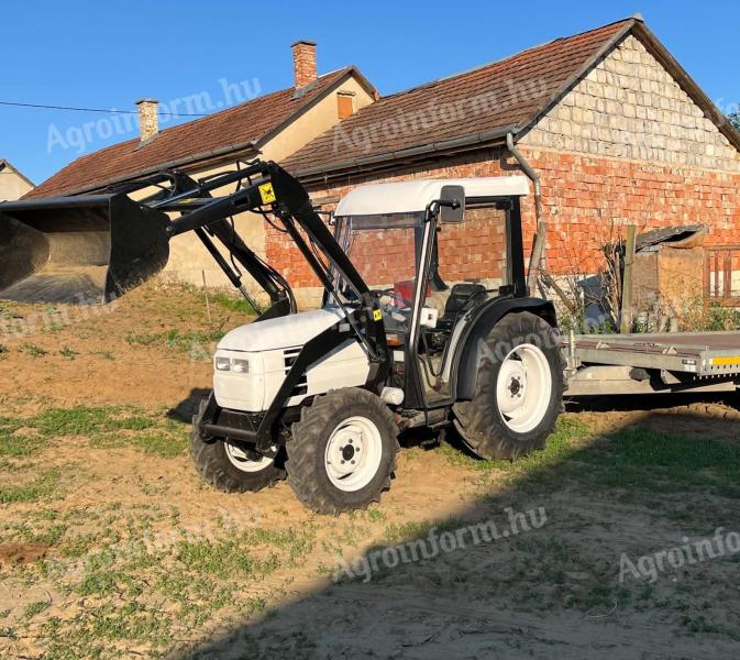Kertészeti 45 LE traktor