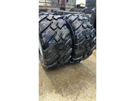 560/60R22,5 BKT FL630 161D TL felnin