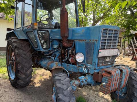 MTZ BELARUS 82