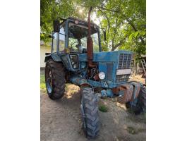 MTZ BELARUS 82
