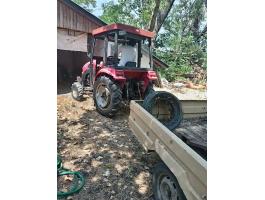 Traktor eladó