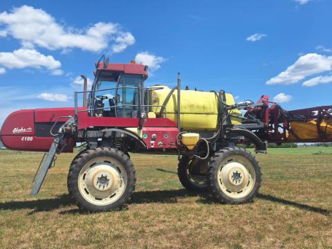 Hardi Alpha Plus 4100 önjáró permetező – 28 m – 150 cm – nyolc automata szakasz – 2 681 üzemóra – Twin Force Hardi Alpha Plus 4100 önjáró permetező – 28 m – 150 cm – nyolc automata szakasz – 2 681 üzemóra – Twin Force