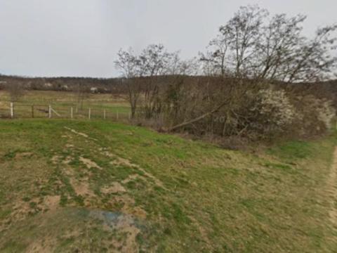 Mezőgazdasági telek eladó Törökbálint külterületén