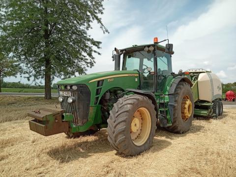 John Deere 8530-as,  2009-es évjáratú,  360 LE