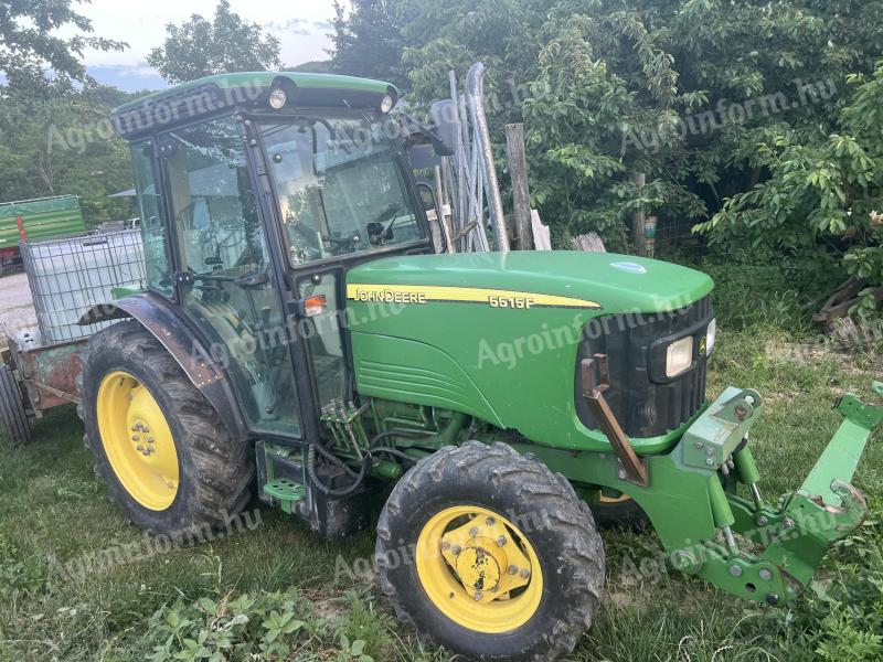 Eladó JOHN DEERE JD5515F típusú traktor