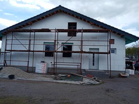 Homlokzati sárga, dominó állvány eladó