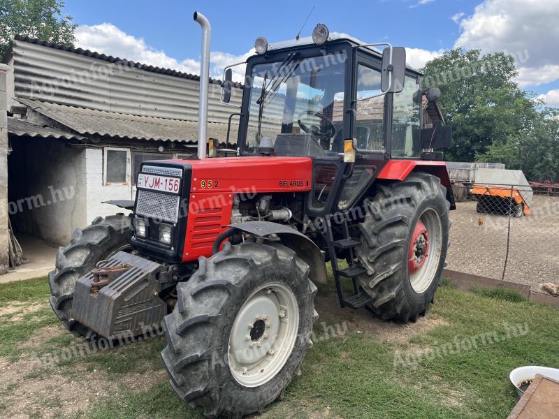 MTZ 952