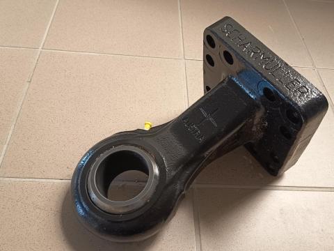 Eladó új Scharmüller felcsavarozható furatos golyós vonószem D71 mm - 160x160 Eladó új Scharmüller felcsavarozható furatos golyós vonószem D71 mm - 160x160