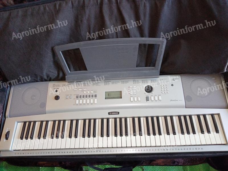 YAMAHA Grand Portable DGX-220 szintetizátor eladó