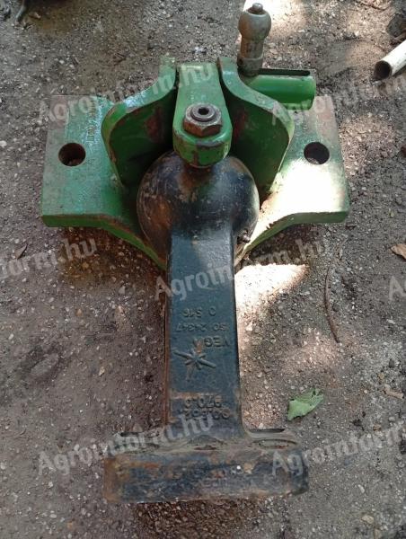 John Deere alkatrészek eladók