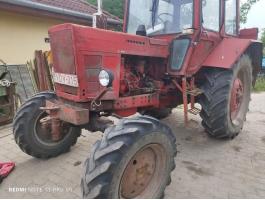 MTZ 82 traktor, jó motorral, piros rendszámmal eladó