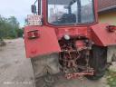 MTZ 82 traktor, jó motorral, piros rendszámmal eladó