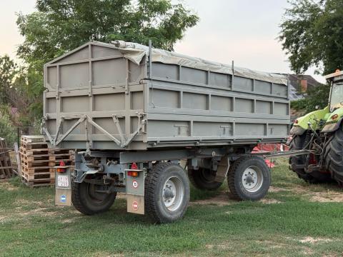 HW 80.11 pótkocsi