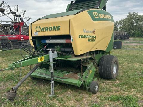 Eladó Krone Comprima F155XC körbálázó Eladó Krone Comprima F155XC körbálázó