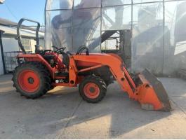 Kubota L4100 kompakt traktor