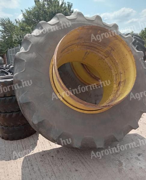 650/85R38 Trelleborg ikerkerékpár kapcsokkal