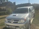 Dupla kabinos Toyota pickup eladó