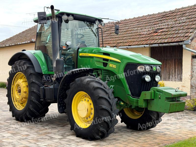 John Deere 7730 traktor