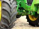 John Deere 7730 traktor