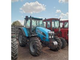 Landini Vision 100, 9500 üzemórával,  2 db új első gumival,  2010-es évjáratú