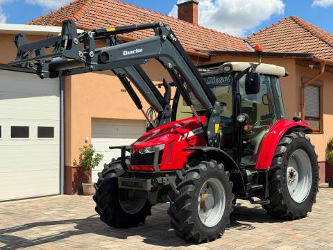 Massey Ferguson 5609 Dyna-4 traktor ÚJ Quicke homlokrakodóval Massey Ferguson 5609 Dyna-4 traktor ÚJ Quicke homlokrakodóval