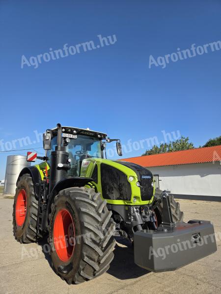 CLAAS AXION 950