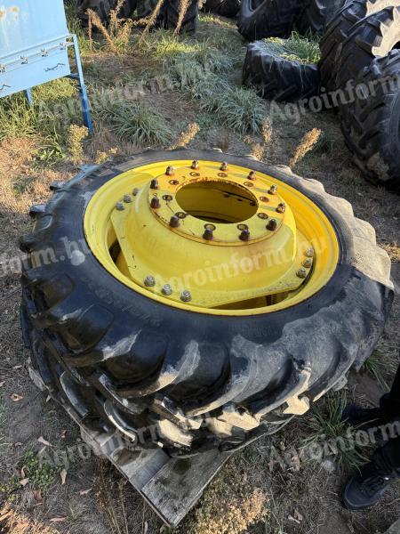 John Deere 7930 Művelőkerék Ápolókerék újszerű kerék garnitúra