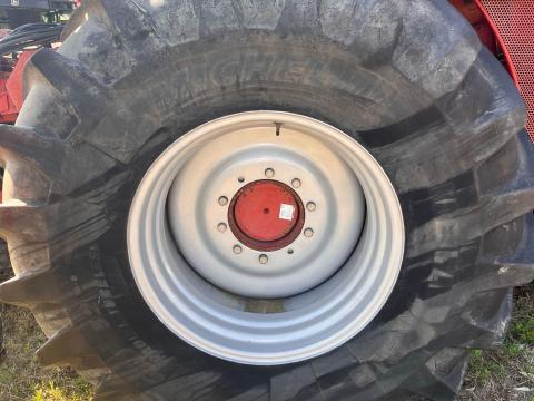 800/65 R35 Michelin gumi 800/65 R35 Michelin gumi