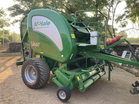 Mchale V660 bálázó Mchale V660 bálázó