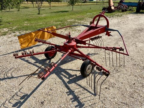Rendsodró rendkezelő Kuhn 300 cm Rendsodró rendkezelő Kuhn 300 cm