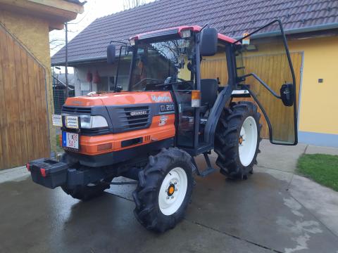 Kubota Grandel 281 Kubota Grandel 281