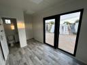 Pavilon + WC konténer