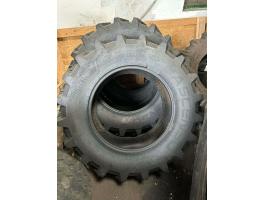 380/85R28