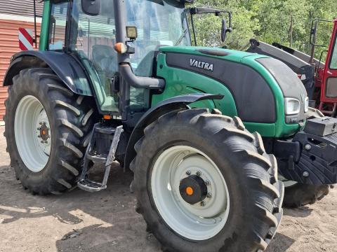 Valtra N111, 2 tulajdonossal, 124 lóerő, leinformálható Valtra N111, 2 tulajdonossal, 124 lóerő, leinformálható