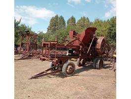 1952-es évjáratú bálázó,  felújítandó állapotban