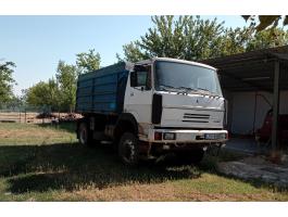 Skoda Liaz 151.261 terepes,  összkerékhajtású,  gabonás billencs teherautó