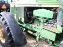 John Deere 4650 traktor