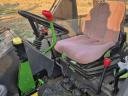 John Deere traktor