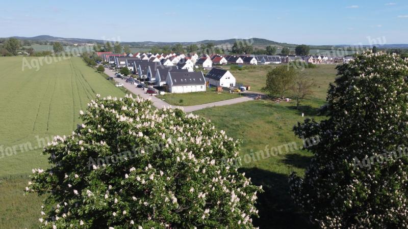 14.000 m2 Telek/ingatlan Szép helyen