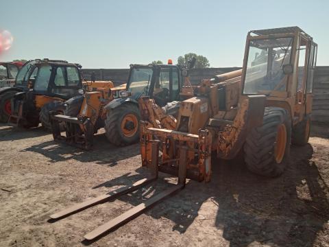 JCB 530 B-HL teleszkópos rakodó