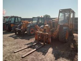 JCB 530 B-HL teleszkópos rakodó