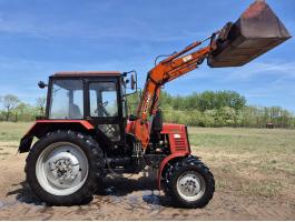 Mtz 820 KHR homlokrakodóval friss műszaki