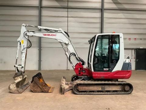 Takeuchi TB 250 / 2018 / 2465 üó / Lízing 20%-tól Takeuchi TB 250 / 2018 / 2465 üó / Lízing 20%-tól