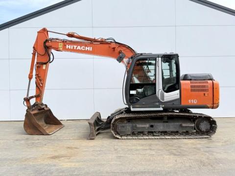 Hitachi ZX110-3 / 2009 / 9 903 üzemóra / Lízing 20%-tól