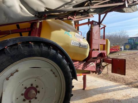 Hardi Commander 2800 Plus Hardi Commander 2800 Plus