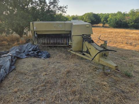 Fortschritt K454 bálázó Fortschritt K454 bálázó