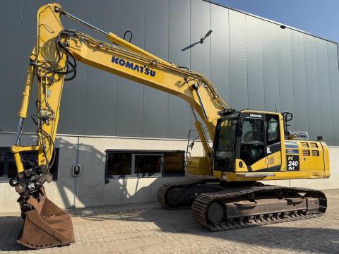 Komatsu PC240NLC-11E0 / 2019 / 8.524 üzemóra / Lízing 20%-tól
